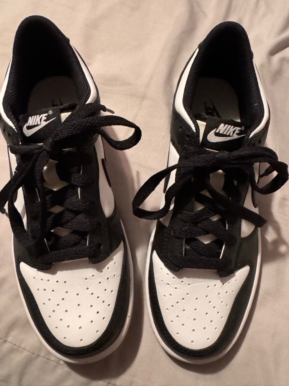 Nike Black and White Retro Low-Top Sneakers Panda 🐼 6.5Y 8W